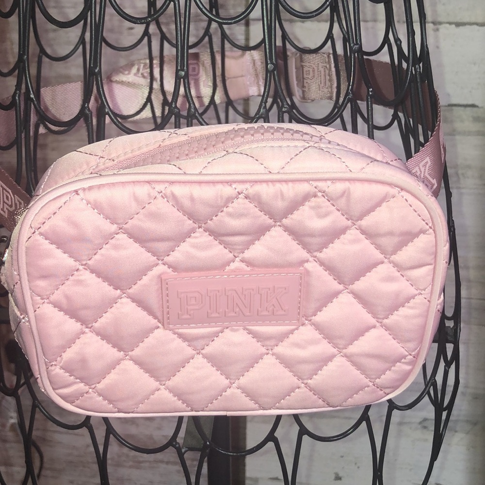 VICTORIAS SECRET PINK FANNY PACK  QUILTED WAIST BELT BAG PURSE TOTE ZIPPER​​